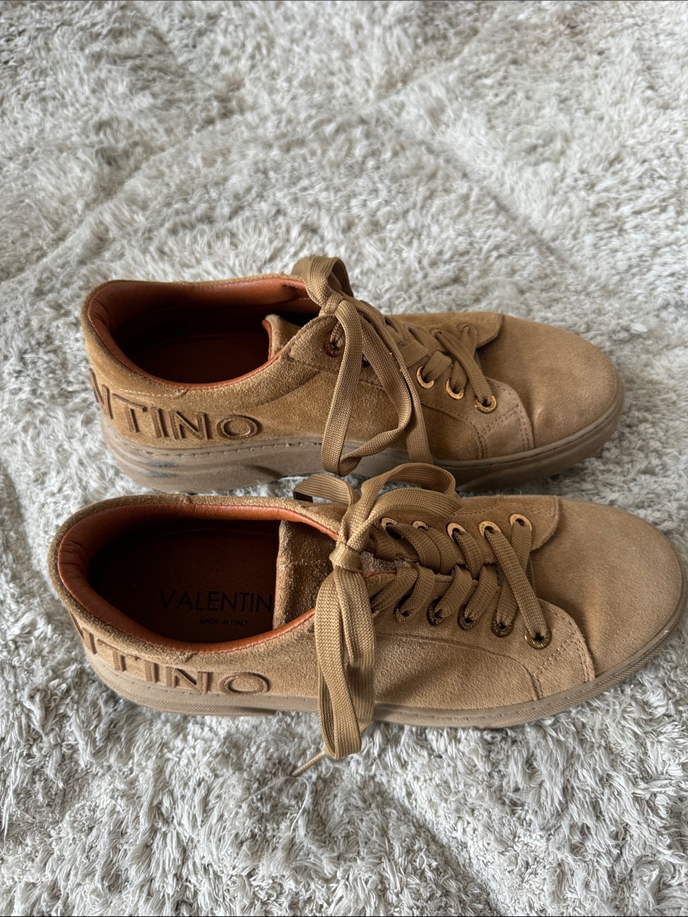 Women’s tan Valentino shoes, 9.5, pre-owned - Picture 3 of 5